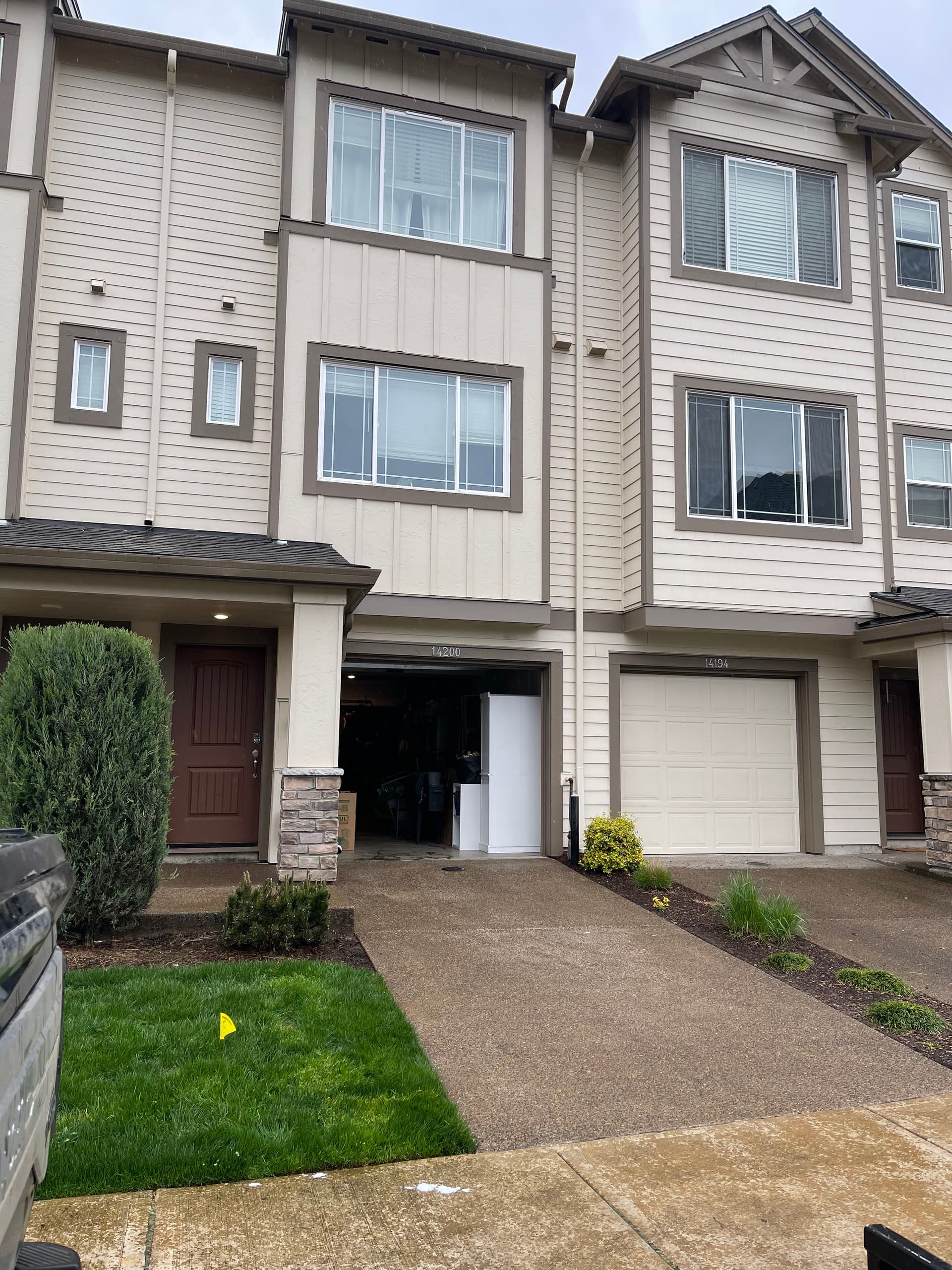 Driveway Pressure Washing and Window Cleaning at a Tigard Townhouse image